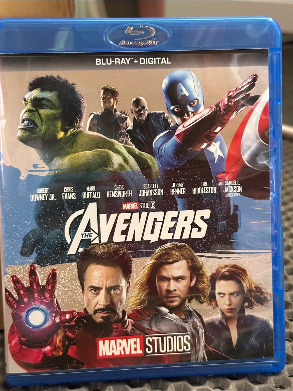 Marvel The Avengers Blu-ray Case – Blue, Red, Green Artwork